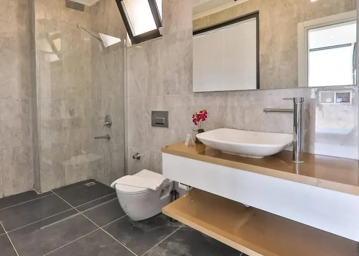 ヴィラ Uezuemlue 2 Bedroom Secluded With Private Pool Hot Tub カルカン